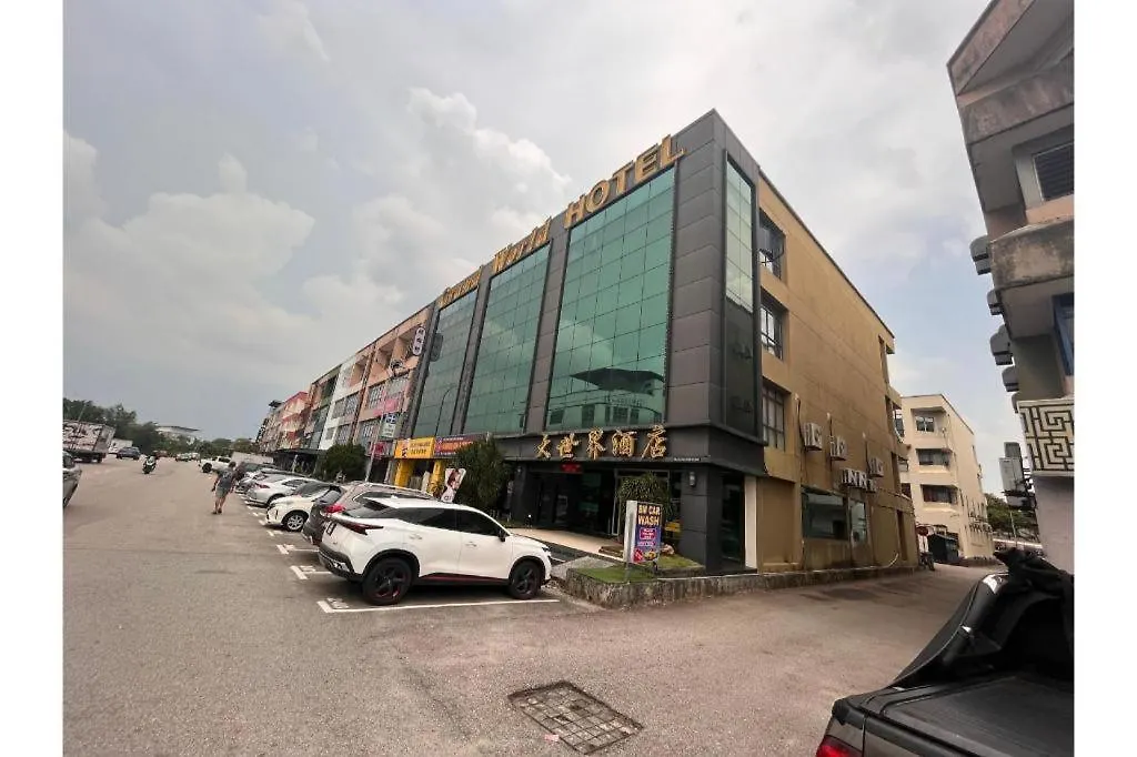 Capital O 91074 Grand World Hotel Johor Bahru