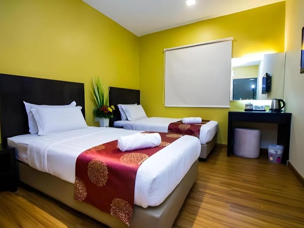 Capital O 91074 Grand World Hotel Johor Bahru