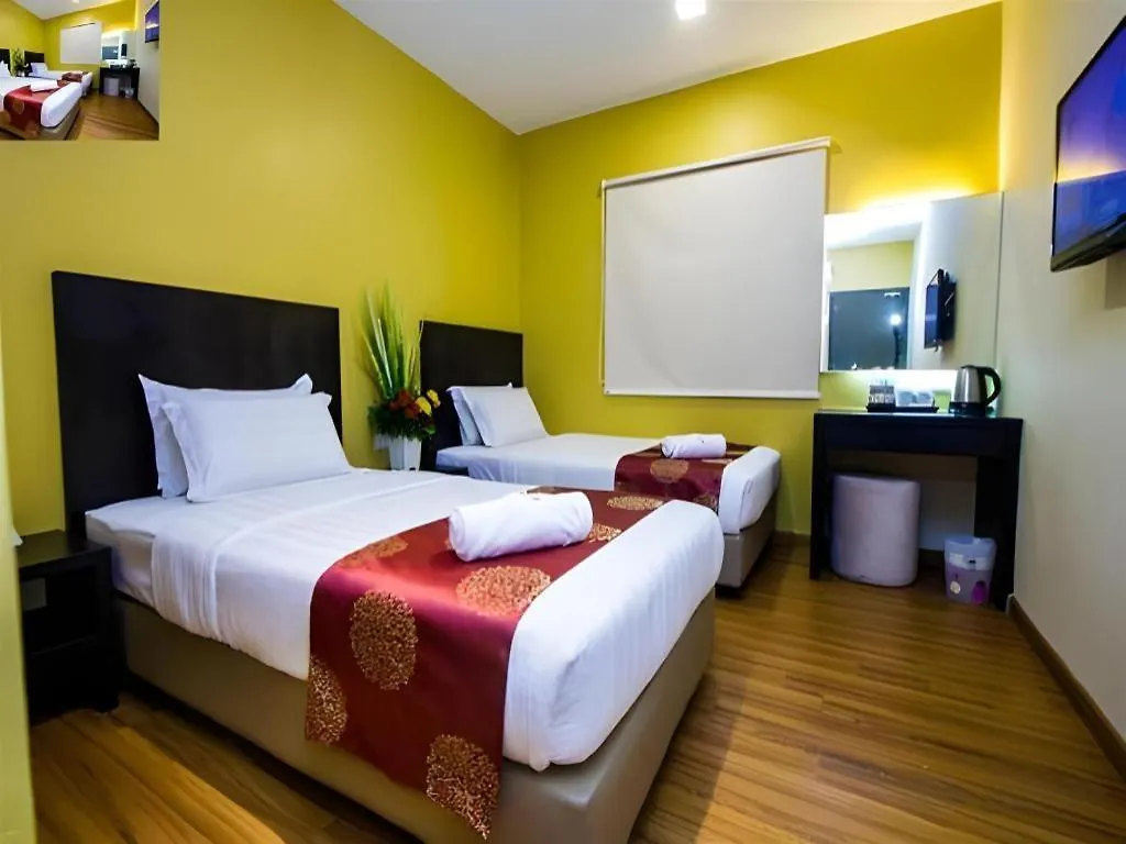 Capital O 91074 Grand World Hotel Johor Bahru