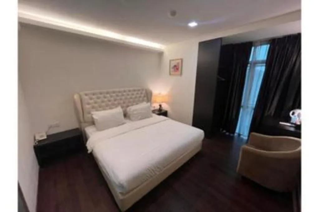 Capital O 91074 Grand World Hotel Johor Bahru