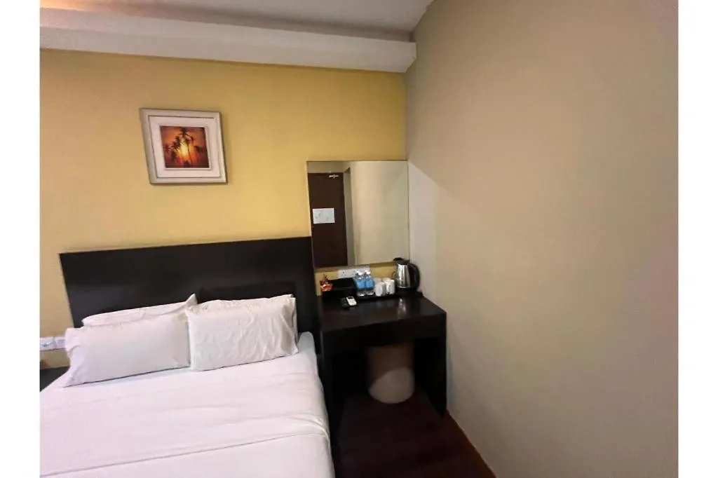 Capital O 91074 Grand World Hotel Johor Bahru Malaysia