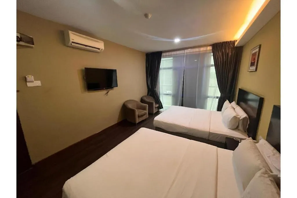 Capital O 91074 Grand World Hotel Johor Bahru