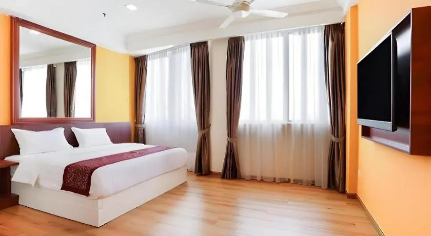 Capital O 91074 Grand World Hotel Johor Bahru